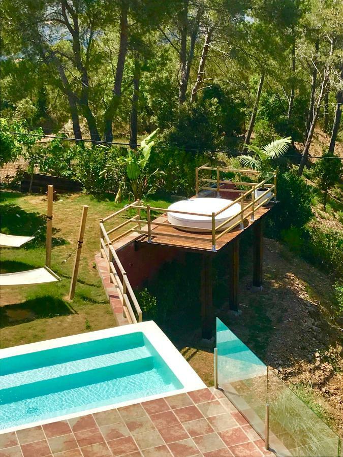 ホテル プティット ミラドール Torrelles De Llobregat エクステリア 写真
